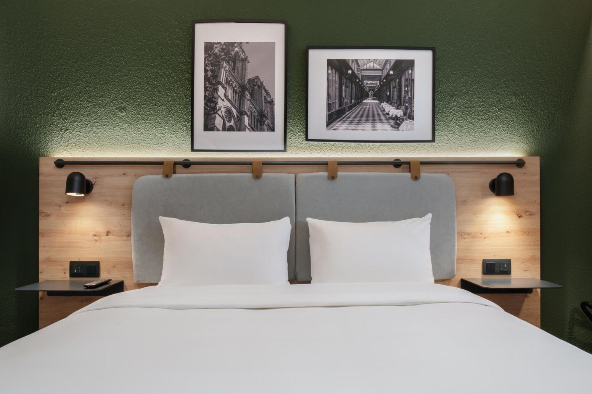 Hotel Campanile Paris 15 - Tour Eiffel 2*
